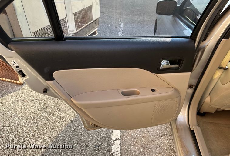 image for item EG0490 2008 Ford Fusion 