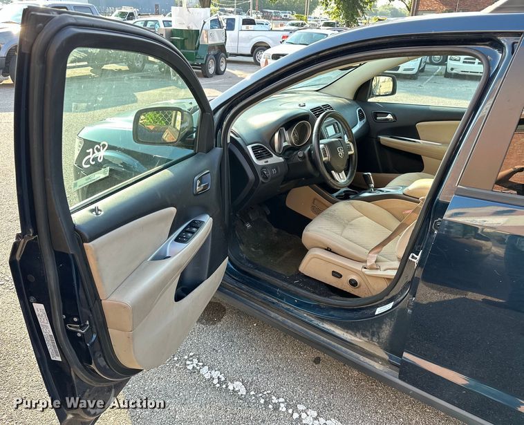 image for item EG0494 2014 Dodge Journey SUV