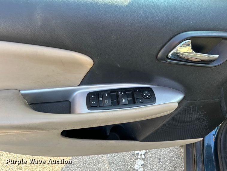 image for item EG0494 2014 Dodge Journey SUV