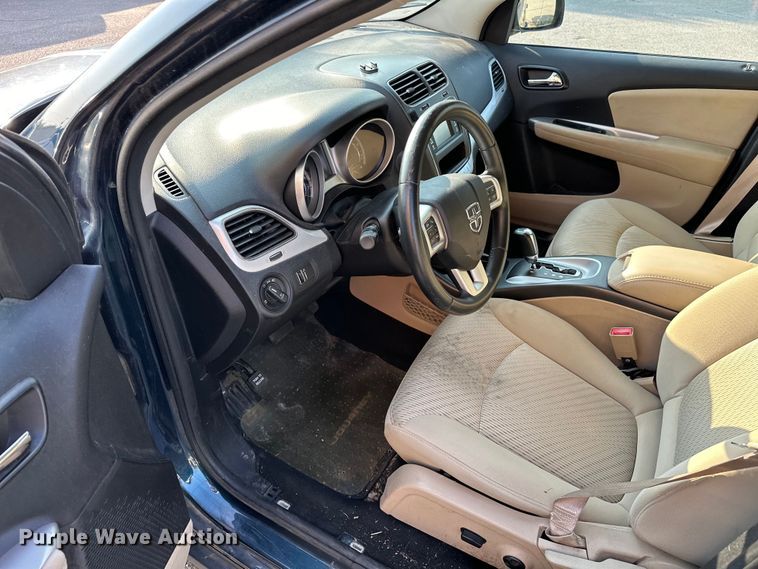 image for item EG0494 2014 Dodge Journey SUV