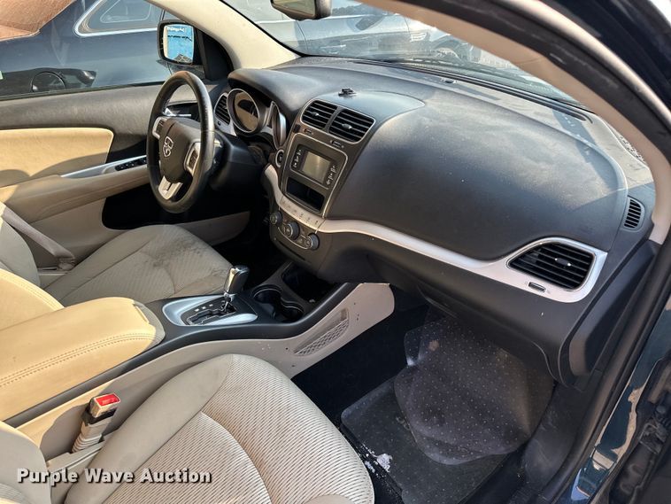 image for item EG0494 2014 Dodge Journey SUV