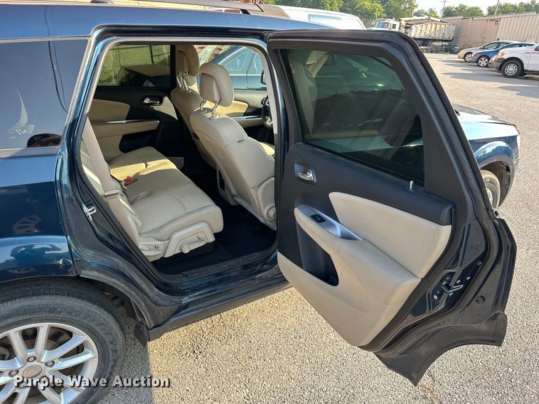 image for item EG0494 2014 Dodge Journey SUV