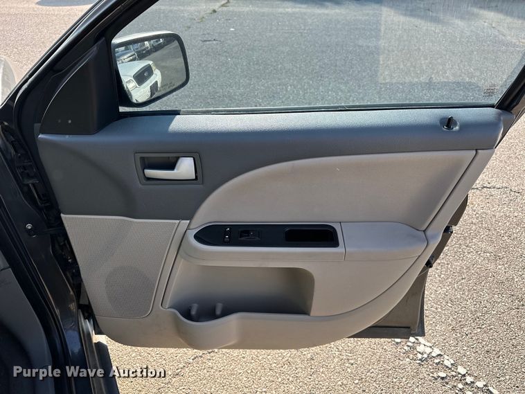 image for item EG0495 2008 Mercury Sable 