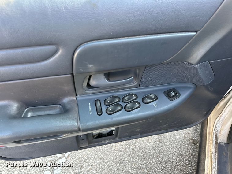 image for item EG0496 2001 Ford Crown Victoria Police Interceptor Police Interceptor Sedan