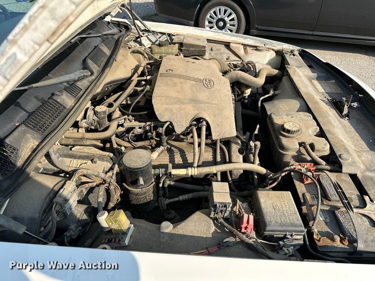 image for item EG0496 2001 Ford Crown Victoria Police Interceptor Police Interceptor Sedan