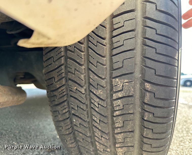 image for item EG0496 2001 Ford Crown Victoria Police Interceptor Police Interceptor Sedan