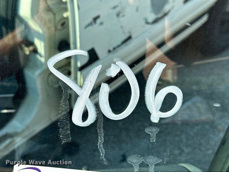 image for item EG0496 2001 Ford Crown Victoria Police Interceptor Police Interceptor Sedan