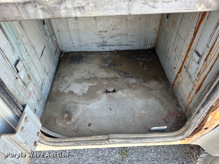 image for item EG0498 2008 International 4400 utility / service truck