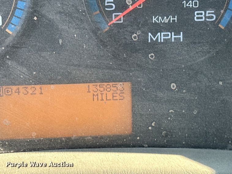 image for item EG0498 2008 International 4400 utility / service truck