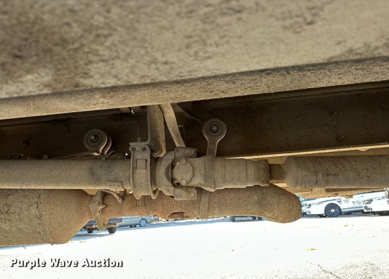 image for item EG0498 2008 International 4400 utility / service truck