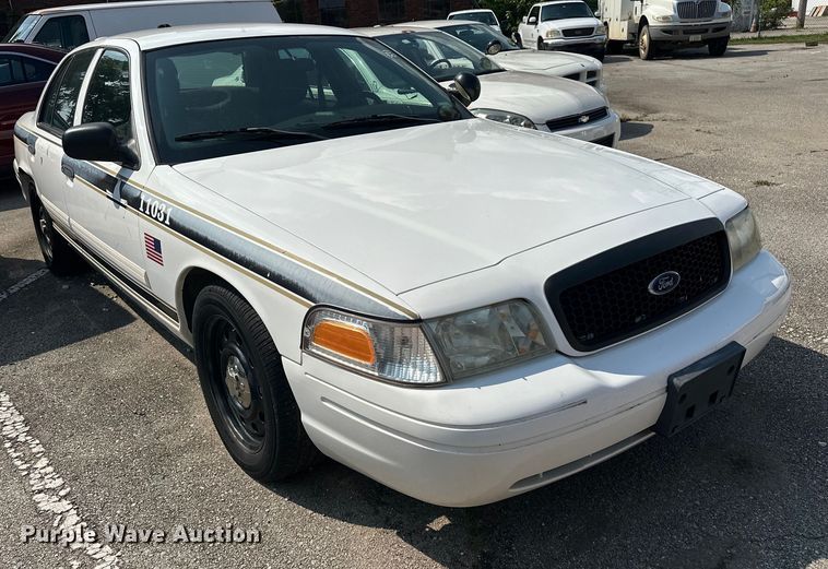 image for item EG0499 2011 Ford Crown Victoria Police Interceptor 