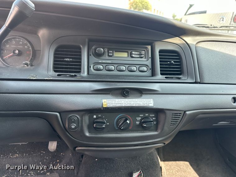 image for item EG0499 2011 Ford Crown Victoria Police Interceptor 