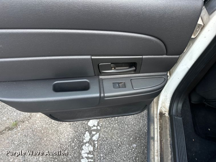 image for item EG0499 2011 Ford Crown Victoria Police Interceptor 