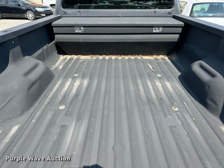 image for item EG0501 2009 Ford F250 Super Duty Crew Cab pickup truck