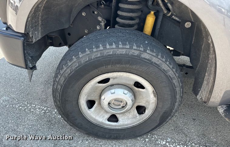 image for item EG0501 2009 Ford F250 Super Duty Crew Cab pickup truck