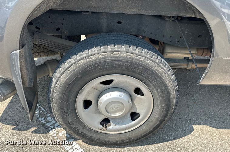 image for item EG0501 2009 Ford F250 Super Duty Crew Cab pickup truck