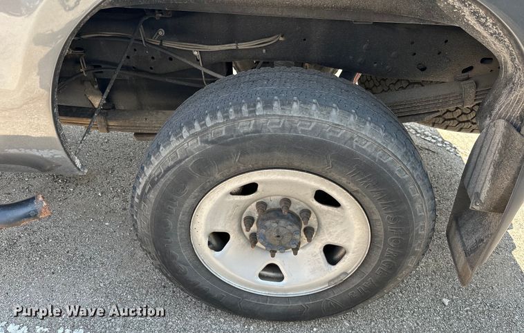 image for item EG0501 2009 Ford F250 Super Duty Crew Cab pickup truck