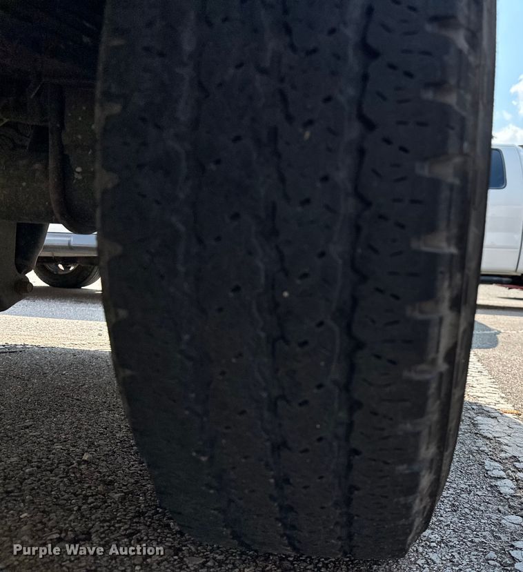 image for item EG0501 2009 Ford F250 Super Duty Crew Cab pickup truck