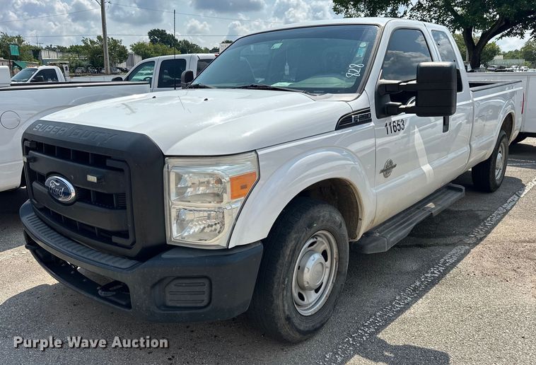 image for item EG0503 2011 Ford F250 Super Duty SuperCab pickup truck