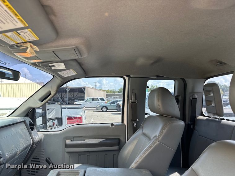 image for item EG0503 2011 Ford F250 Super Duty SuperCab pickup truck