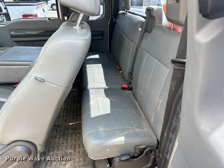 image for item EG0503 2011 Ford F250 Super Duty SuperCab pickup truck