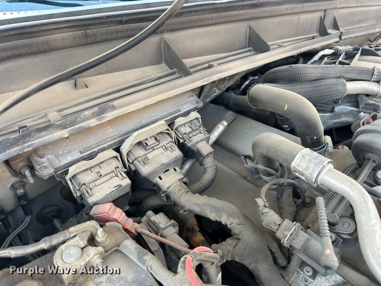 image for item EG0503 2011 Ford F250 Super Duty SuperCab pickup truck