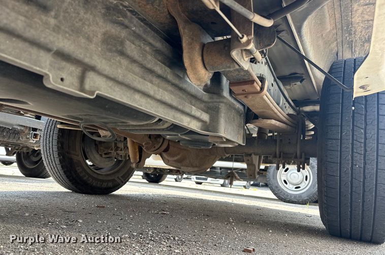 image for item EG0503 2011 Ford F250 Super Duty SuperCab pickup truck