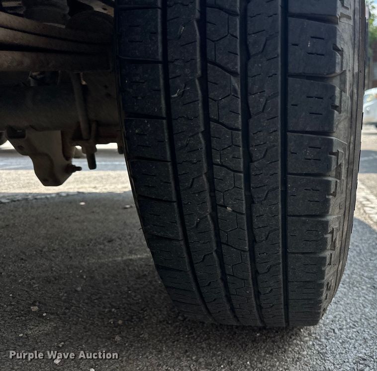 image for item EG0503 2011 Ford F250 Super Duty SuperCab pickup truck