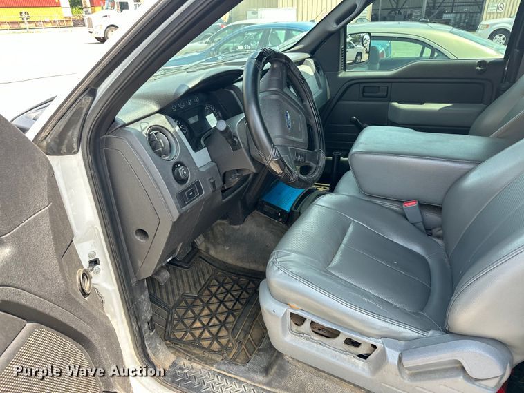 image for item EG0504 2013 Ford F150 SuperCab pickup truck