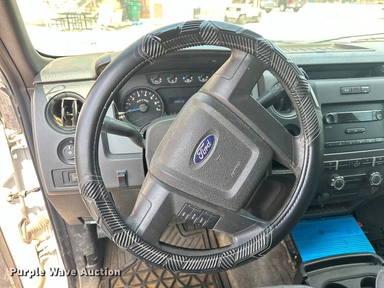 image for item EG0504 2013 Ford F150 SuperCab pickup truck