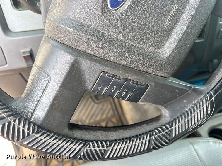 image for item EG0504 2013 Ford F150 SuperCab pickup truck