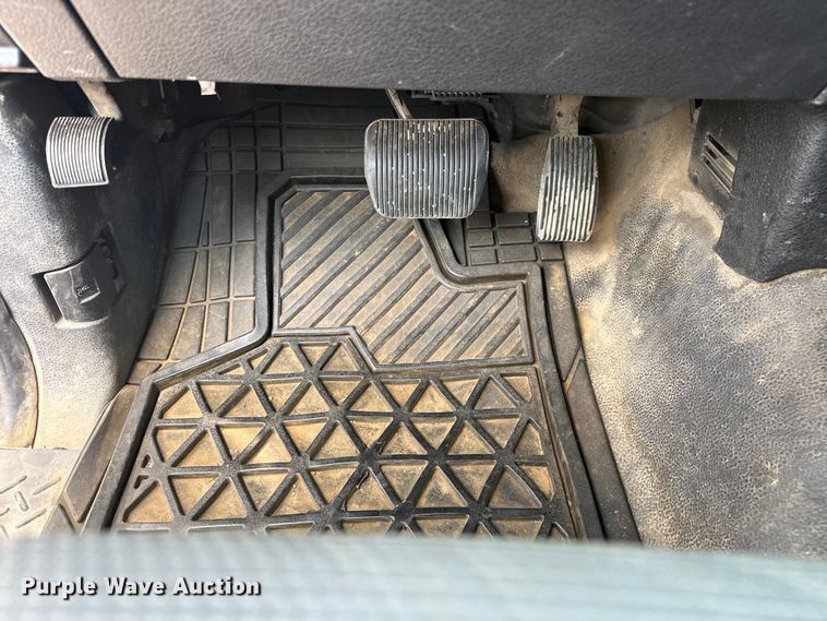 image for item EG0504 2013 Ford F150 SuperCab pickup truck