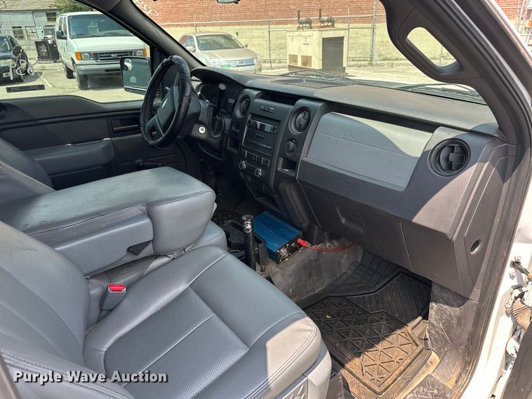 image for item EG0504 2013 Ford F150 SuperCab pickup truck