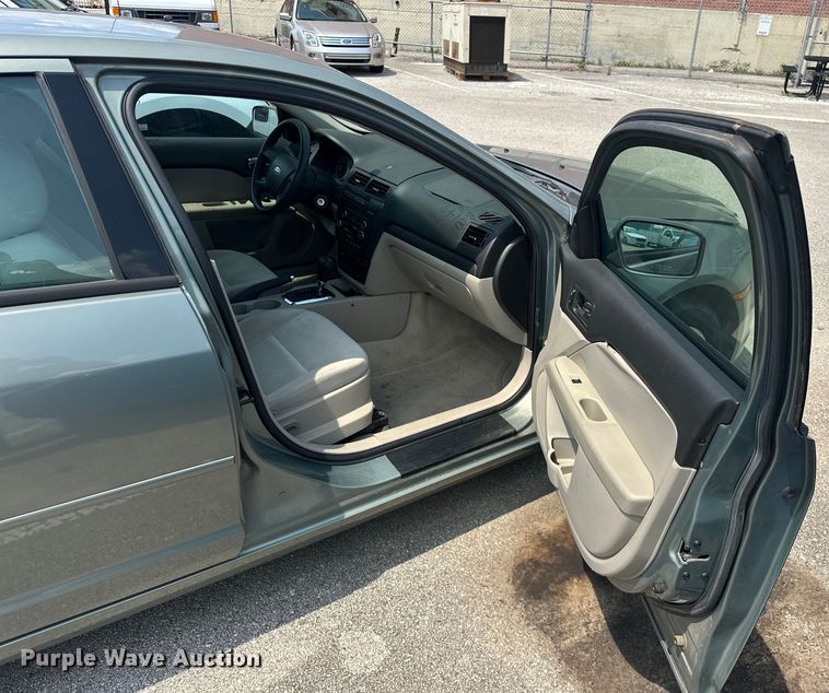 image for item EG0505 2008 Ford Fusion 