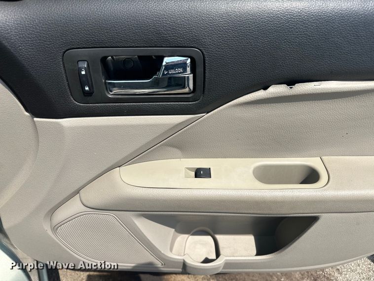 image for item EG0505 2008 Ford Fusion 