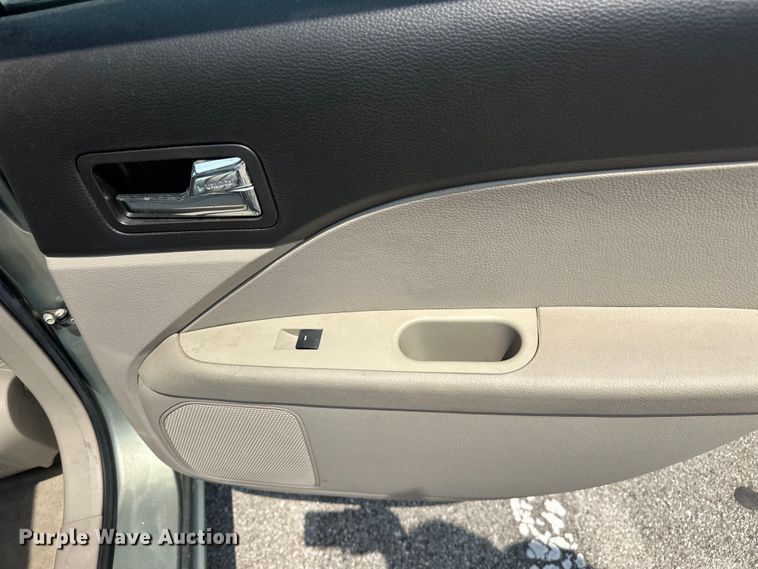 image for item EG0505 2008 Ford Fusion 