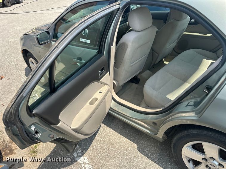 image for item EG0505 2008 Ford Fusion 