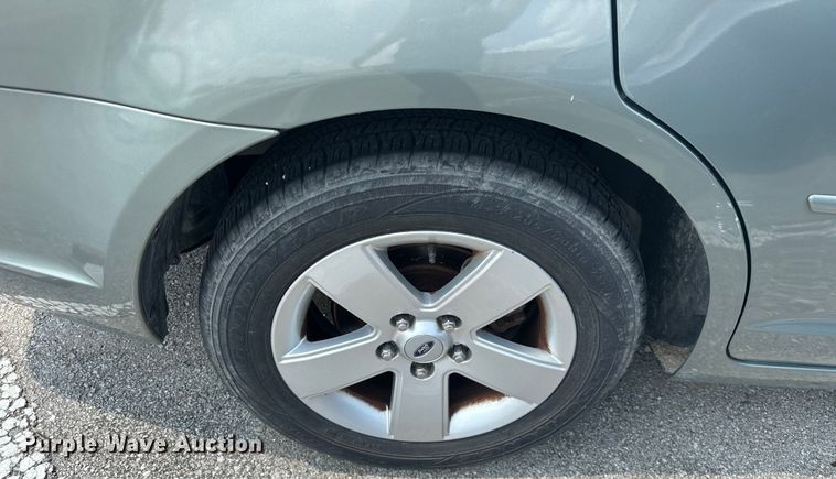 image for item EG0505 2008 Ford Fusion 