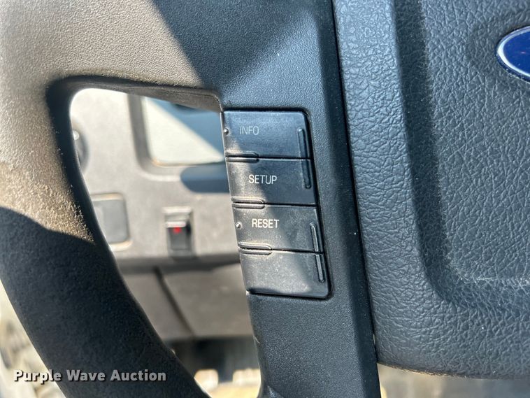 image for item EG0510 2013 Ford F150 SuperCab pickup truck