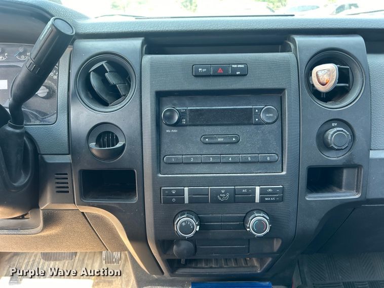 image for item EG0510 2013 Ford F150 SuperCab pickup truck