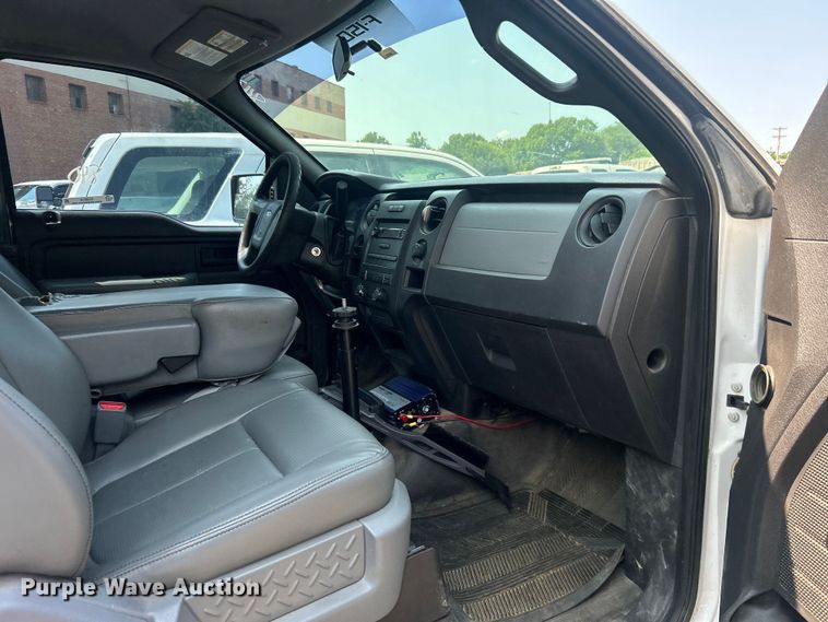 image for item EG0510 2013 Ford F150 SuperCab pickup truck