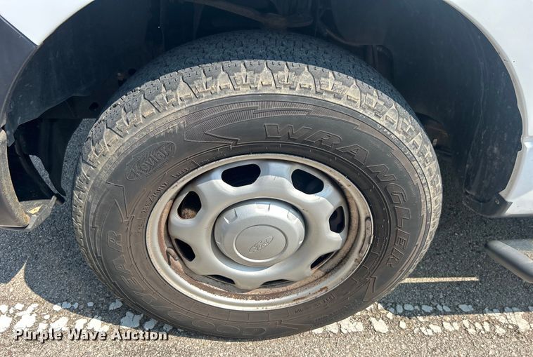 image for item EG0510 2013 Ford F150 SuperCab pickup truck