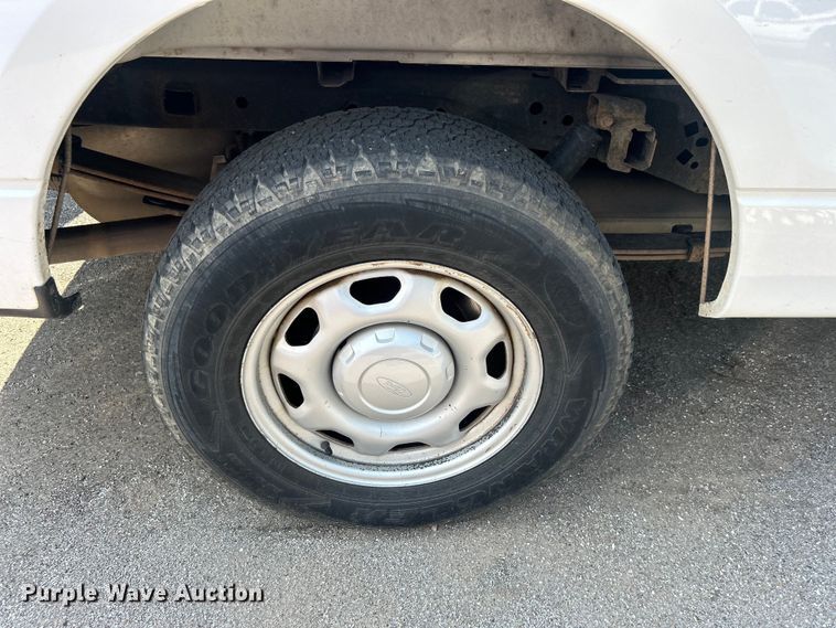 image for item EG0510 2013 Ford F150 SuperCab pickup truck