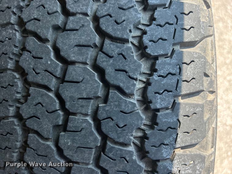 image for item EG0510 2013 Ford F150 SuperCab pickup truck