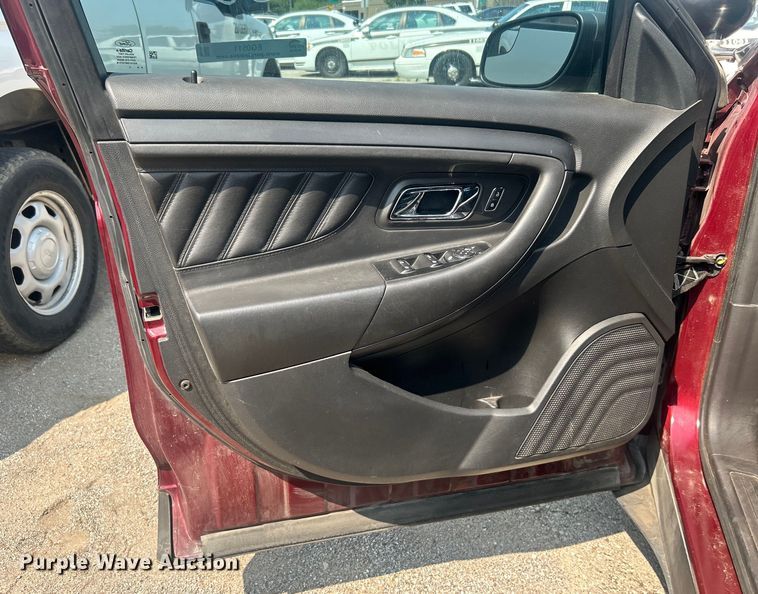 image for item EG0511 2014 Ford Taurus Police Interceptor 