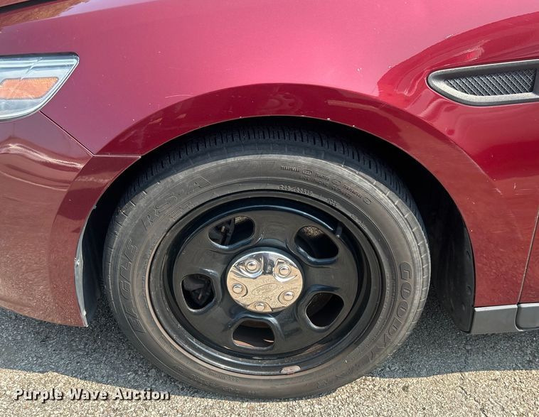 image for item EG0511 2014 Ford Taurus Police Interceptor 