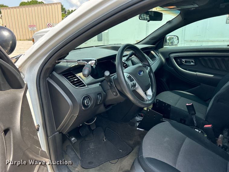 image for item EG0519 2013 Ford Taurus Police Interceptor 
