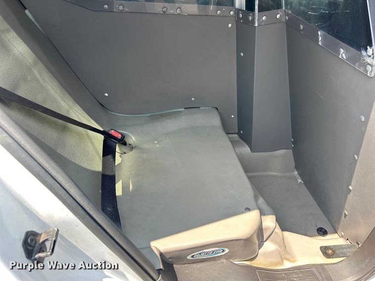 image for item EG0519 2013 Ford Taurus Police Interceptor 