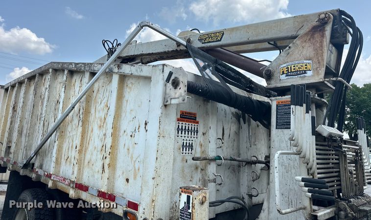 image for item EG0522 2017 Kenworth T370 grapple crane truck