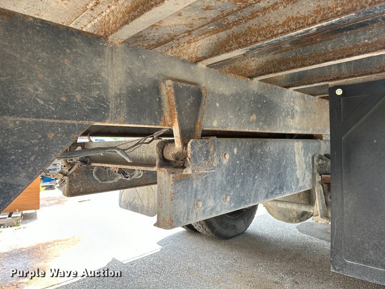 image for item EG0522 2017 Kenworth T370 grapple crane truck